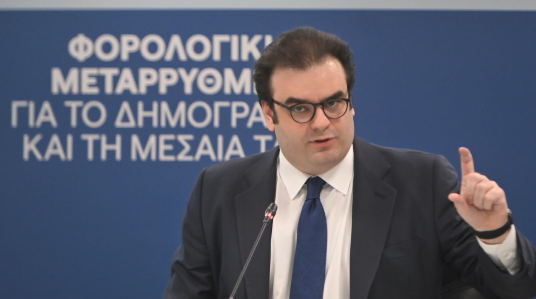 απαλλαγές από τους πατριωτικούς φόρους του Τσίπρα