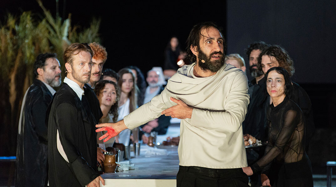 «ζ-η-θ-Ο ξένος» σε σκηνοθεσία Μιχαήλ Μαρμαρινού