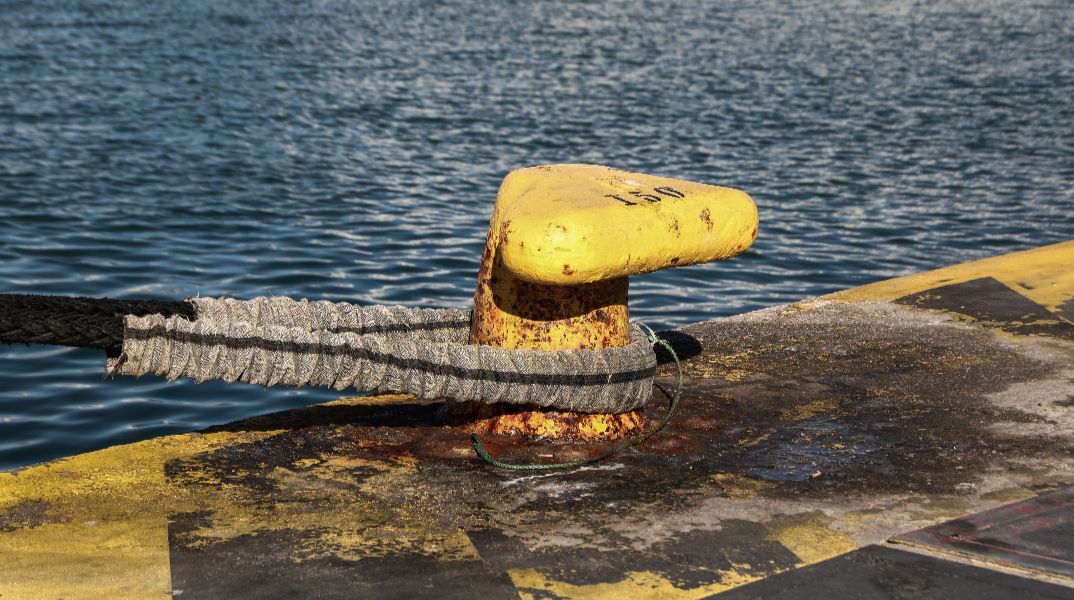 Μηχανική βλάβη σε πλοίο από Πειραιά προς Αίγινα - Ταλαιπωρία για τους επιβάτες 