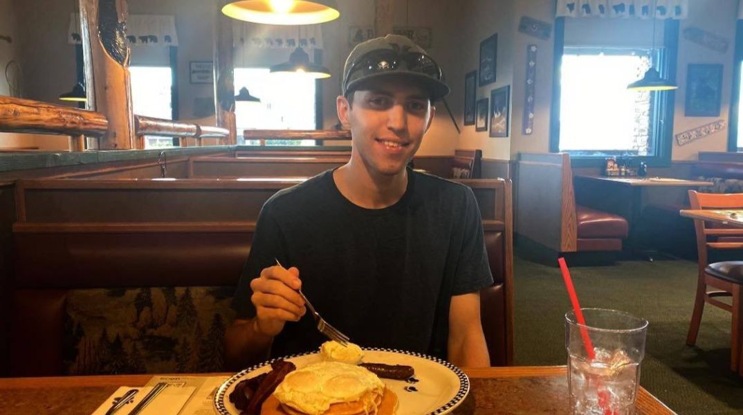 Ο δολοφόνος του Τσάρλι Κερκ, Τάιλερ Ρόμπινσον