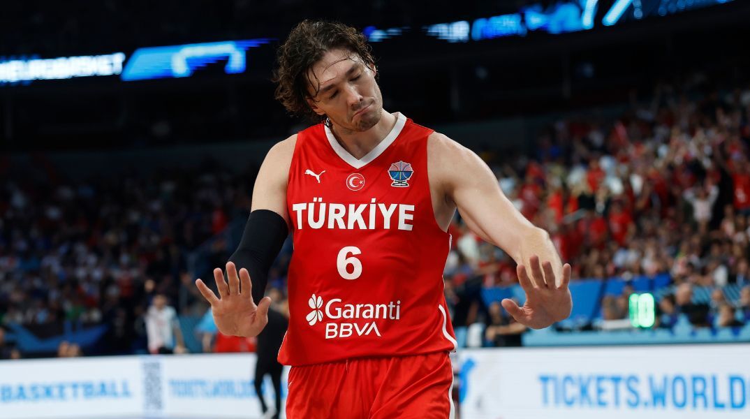 Eurobasket 2025: Αντιδράσεις προκαλεί ανάρτηση της τουρκικής ομοσπονδίας μπάσκετ, μετά τη νίκη της Τουρκίας επί της Ελλάδας στον ημιτελικό.