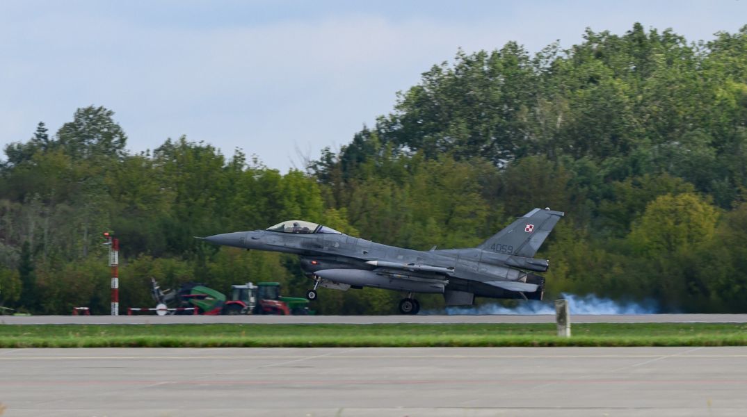 Η Ρουμανία έγινε το πιο πρόσφατο μέλος του ΝΑΤΟ που ανακοίνωσε παραβίαση εναέριου χώρου - Η Πολωνία ενεργοποίησε αεροσκάφη μετά από νέες ρωσικές επιθέσεις drone