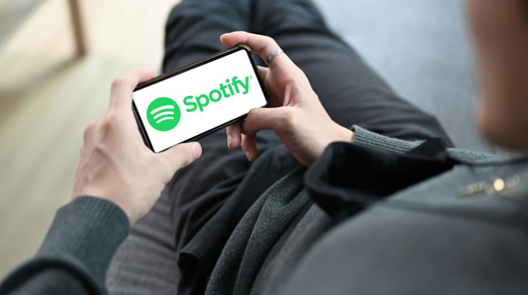 Το Spotify ανακοινώνει lossless ήχο για premium συνδρομητές, σε ποιότητα FLAC, σε μια κίνηση ανταγωνισμού με Apple Music και Tidal.