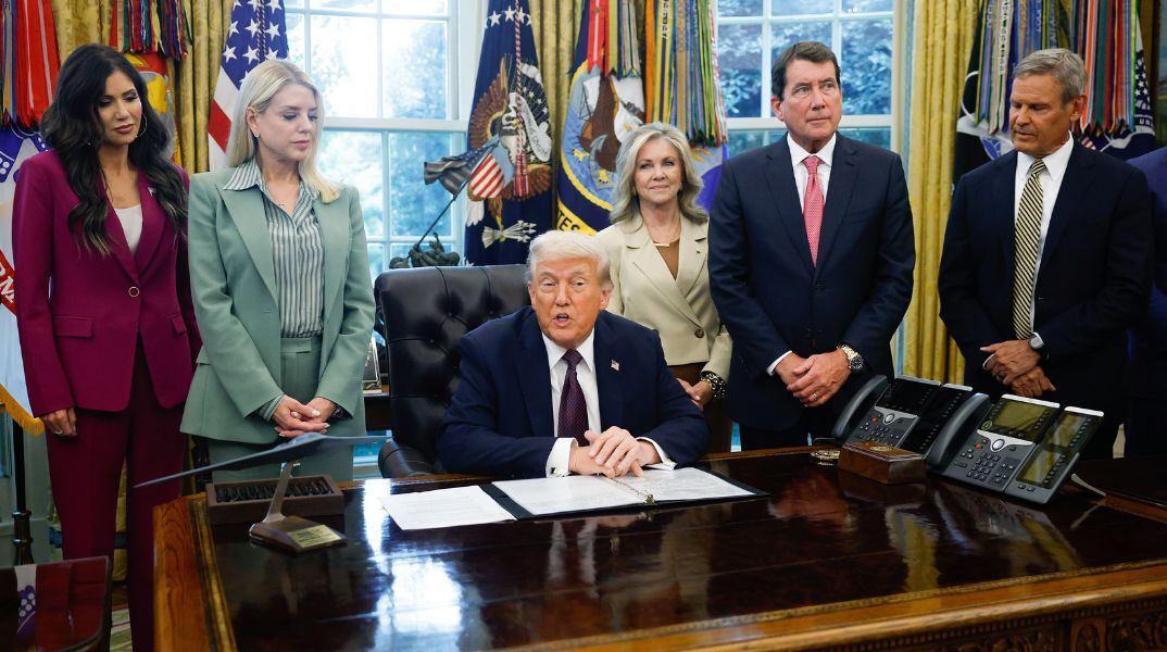 Μέμφις: Ο Πρόεδρος Τραμπ ξύπνησε στραβά