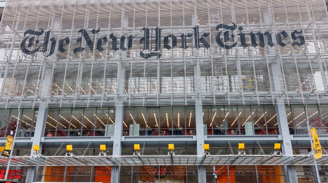 Απάντηση New York Times στον Τραμπ: Δεν θα πτοηθούμε - Αναπτύσσει ένα εγχειρίδιο κατά του Τύπου