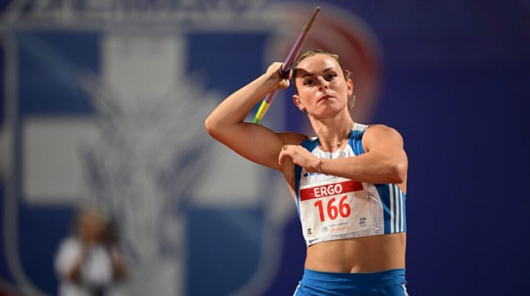 Η Ελίνα Τζένγκο έκανε βολή στα 61,31 μέτρα και προκρίθηκε στον τελικό του ακοντισμού στο παγκόσμιο πρωτάθλημα στίβου