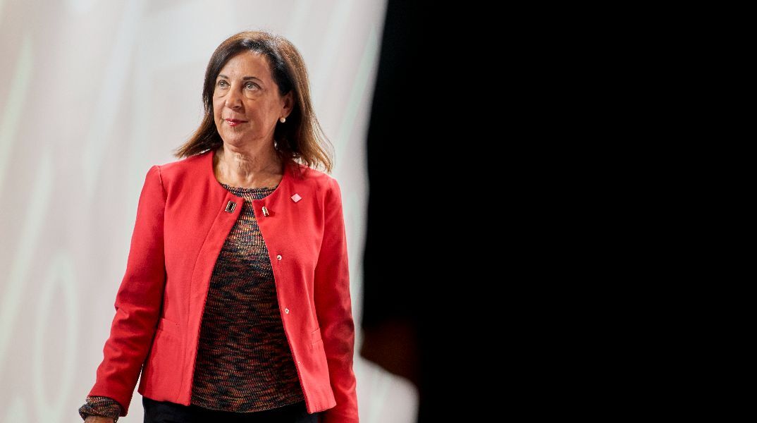 Επίθεση της Ρωσίας μέσω παρεμβολών στο GPS του αεροσκάφους που επέβαινε η Ισπανίδα υπουργός Άμυνας