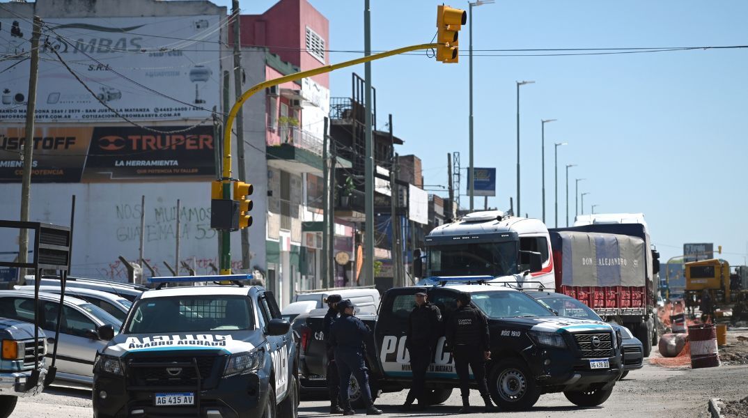 Τρεις νεαρές γυναίκες βασανίστηκαν και δολοφονήθηκαν από ναρκοσυμμορία στην Αργεντινή, με το έγκλημα να μεταδίδεται ζωντανά σε ιδιωτική ομάδα στο Instagram.