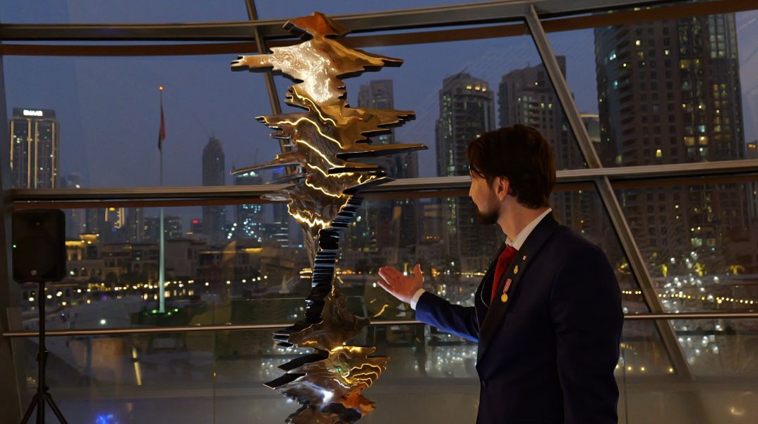 Νίκος Φλώρος στο Ντουμπάι: Το πρώτο γλυπτό από τη φωνή της Μαρίας Κάλλας αποκαλύφθηκε - Πρεμιέρα για την παγκόσμια καινοτομία