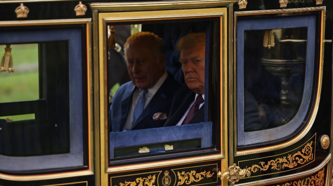 Αποκάλυψη Telegraph: Πώς ο Κάρολος επηρέασε τον Τραμπ για τον πόλεμο στην Ουκρανία
