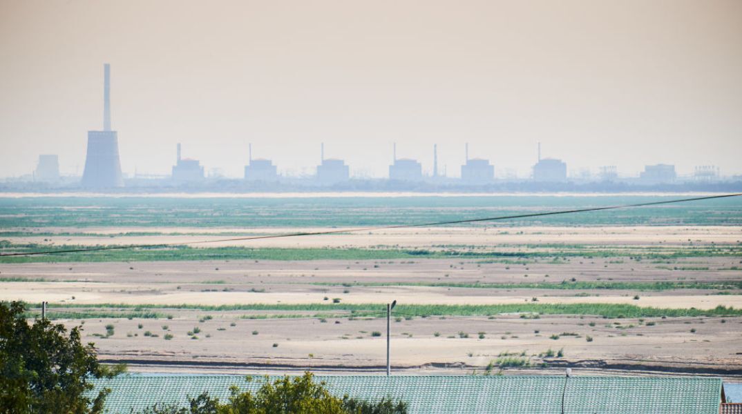 Guardian: Σοβαρός κίνδυνος πυρηνικού ατυχήματος στη Ζαπορίζια - Το μπλακ άουτ απειλεί με κρίση τύπου Φουκουσίμα