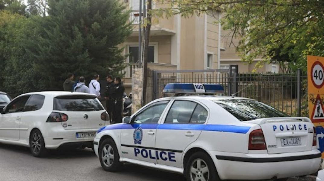 Πυροβολισμοί στον Άγιο Στέφανο: Τραυματίστηκε 38χρονος - Βασικός ύποπτος ο πρώην σύντροφος της κοπέλας του