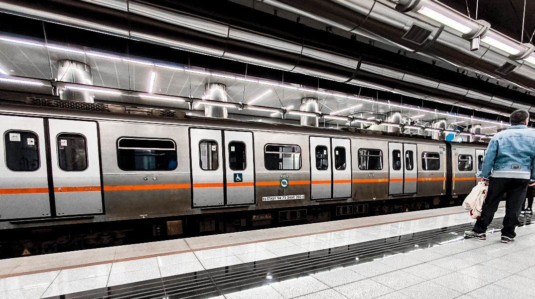 Απεργία 1ης Οκτωβρίου: Ποιες ώρες δε θα λειτουργούν ηλεκτρικός, τραμ, μετρό και λεωφορεία