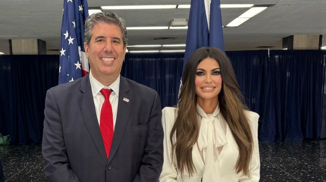 Κίμπερλι Γκίλφοϊλ: «Η μεγαλύτερη τιμή της ζωής μου»: Η πρώτη δήλωσή της ως νέας πρέσβη των ΗΠΑ στην Ελλάδα