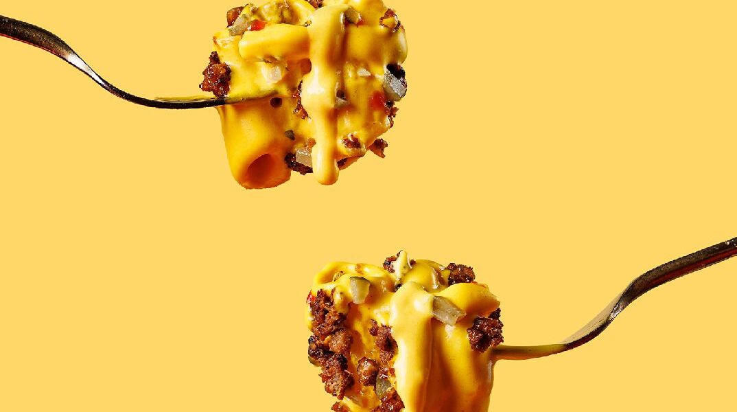 Πού θα βρεις τη μακαρονάδα που είναι… burger;