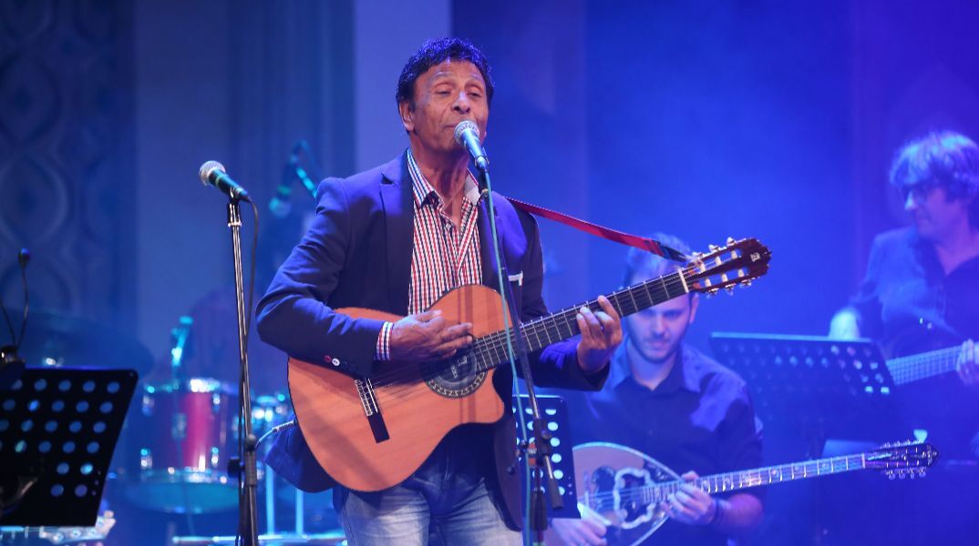 Συνελήφθη ο Βασίλης Παϊτέρης - Ο τραγουδιστής θα οδηγηθεί στις φυλακές Λάρισας