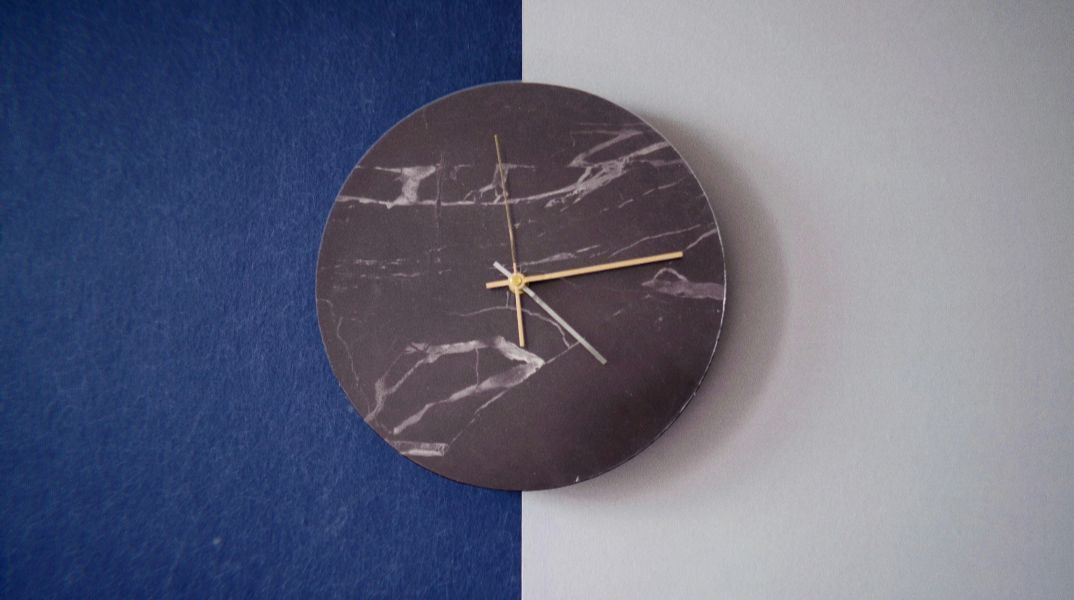 Αλλαγή ώρας 2025: Πλησιάζει η Κυριακή που γυρίζουμε τους δείκτες μια ώρα πίσω