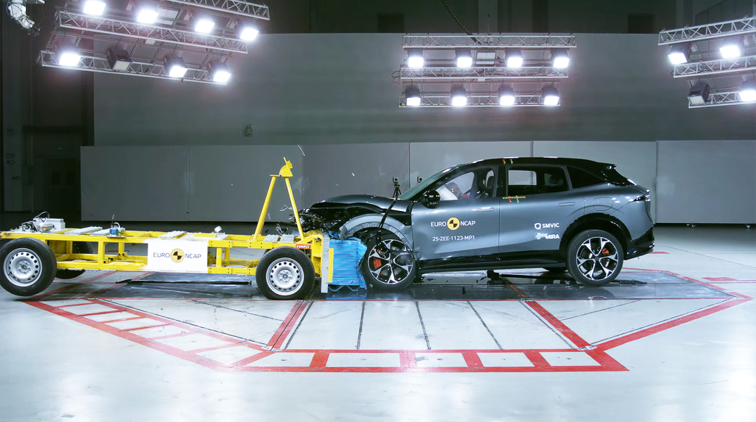 zeekr_7x_5-star_euro_ncap_02