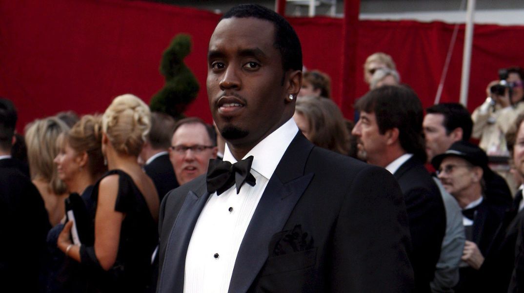 Ο Σον Diddy Κομπς καταδικάστηκε σε 4 χρόνια και 2 μήνες φυλάκισης για κατηγορίες σχετιζόμενες με πορνεία - Αθώος για σωματεμπορία.