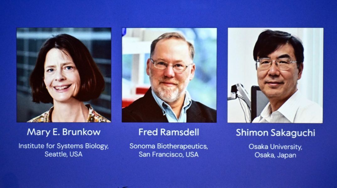 Η επιτροπή Νόμπελ δεν μπορεί να εντοπίσει τον Φρεντ Ράμσντελ, νικητή του Νόμπελ Ιατρικής, που κάνει πεζοπορία και αγνοεί τη βράβευσή του.