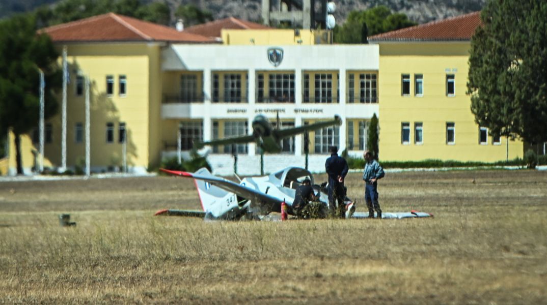 Τατόι: Οι πρώτες εικόνες από το σημείο της πτώσης του αεροσκάφους της Πολεμικής Αεροπορίας