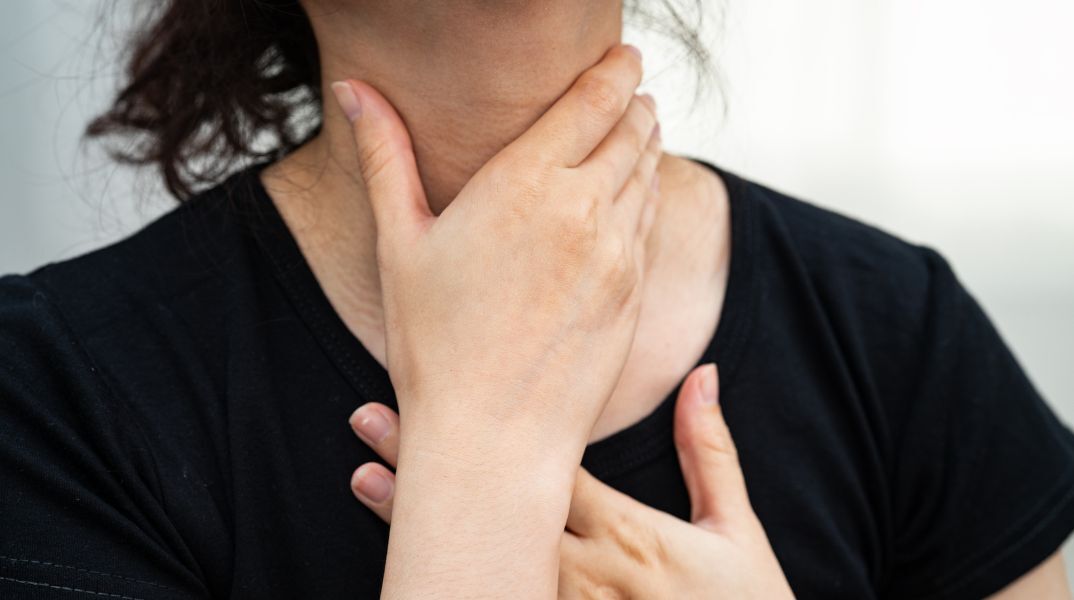 Κίνα: Ηλικιωμένη κατάπιε 8 ζωντανά βατράχια για να ανακουφίσει πόνο στην μέση - Η «αγωγή» της προκάλεσε σοβαρή παρασιτική μόλυνση και βλάβη στο πεπτικό σύστημα.