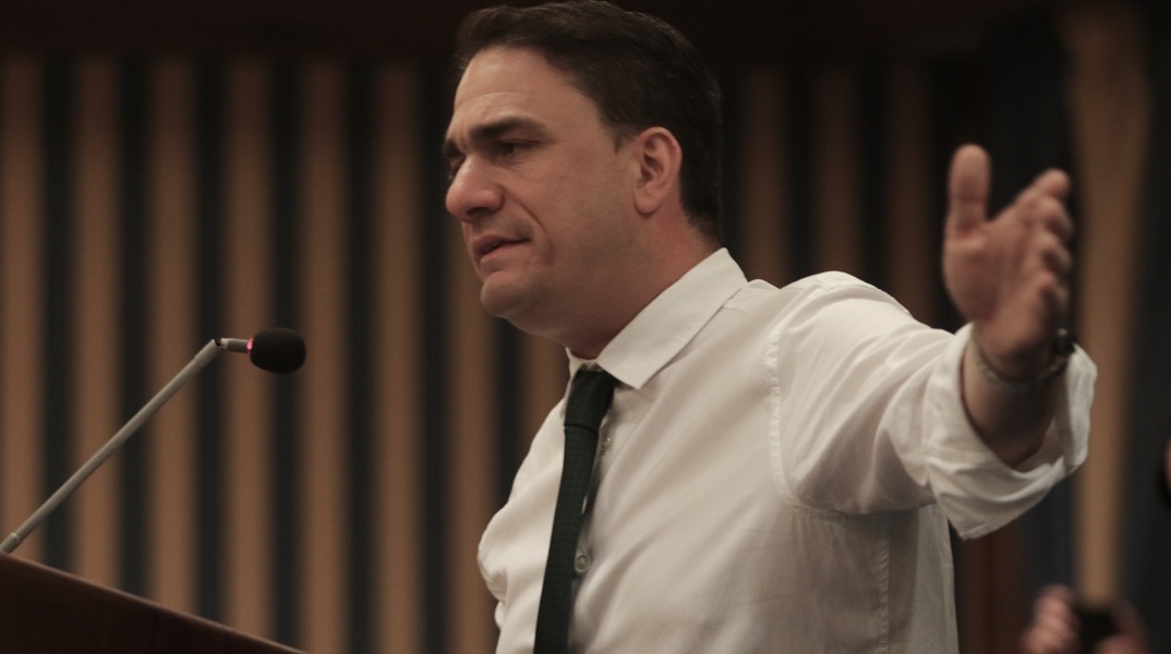 Κώστας Τσουκαλάς