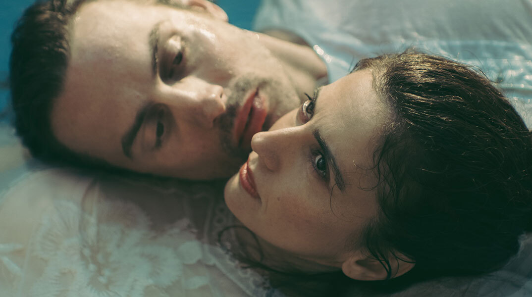 «Danny and the Deep Blue Sea» σε σκηνοθεσία Λένας Δροσάκη στο Θέατρο Μεταξουργείο