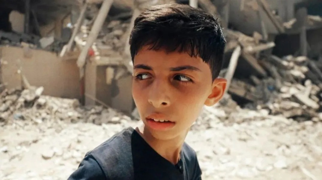 Βρετανία: Η ρυθμιστική αρχή καταδικάζει ντοκιμαντέρ του BBC για τη Γάζα ως παραπλανητικό - Δεν γνωστοποίησε ότι ο αφηγητής ήταν γιος υπουργού της Χαμάς.