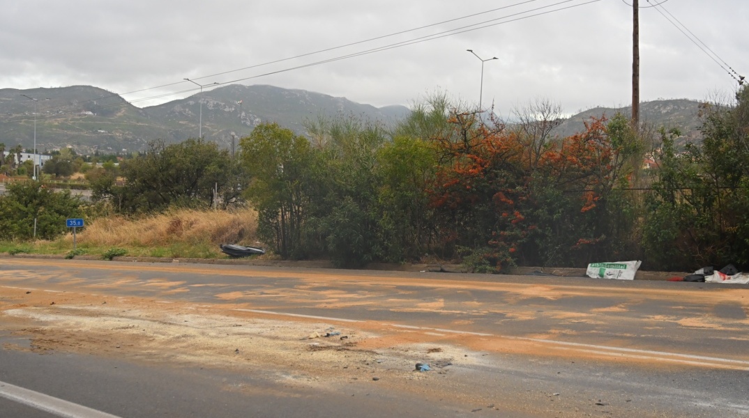 Το σημείο του τροχαίου δυστυχήματος στις Αφίδνες