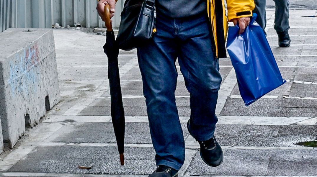 Ο καιρός επιδεινώνεται τη Δευτέρα 20 Οκτωβρίου - Έντονα φαινόμενα στην Πελοπόννησο, τις Κυκλάδες και πιθανώς στην Ανατολική Στερεά - Αναλυτική πρόγνωση