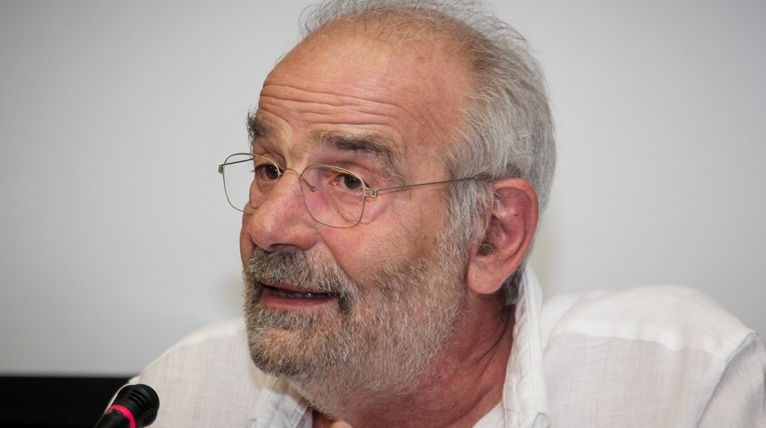 Αλέκος Αλαβάνος