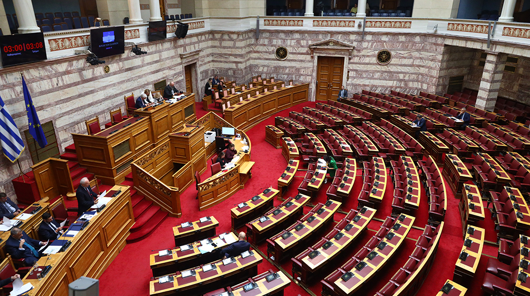 Μία μη διακυβερνήσιμη χώρα