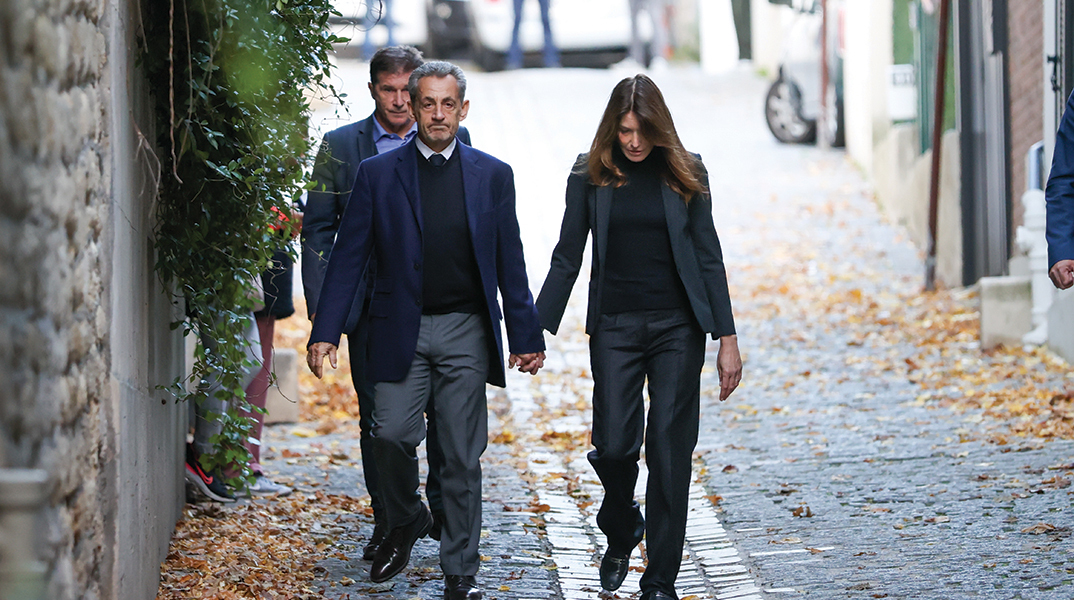 5 χρόνια αναμένεται να παραμείνει στη φυλακή πολυτελείας La Sante ο Νικολά Σαρκοζί,