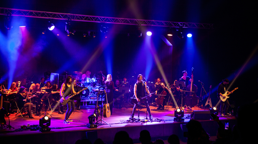 Metallica & Symphony στο Christmas Theater