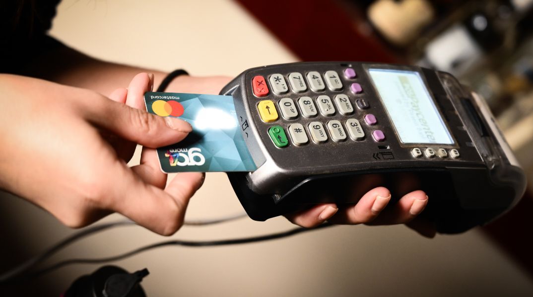 Φορολογικό νομοσχέδιο: Από 1 Δεκεμβρίου 2025 το IRIS για τα νομικά πρόσωπα - Για να διασφαλιστεί η ομαλή εφαρμογή του μέτρου και η τεχνική ετοιμότητα των φορέων