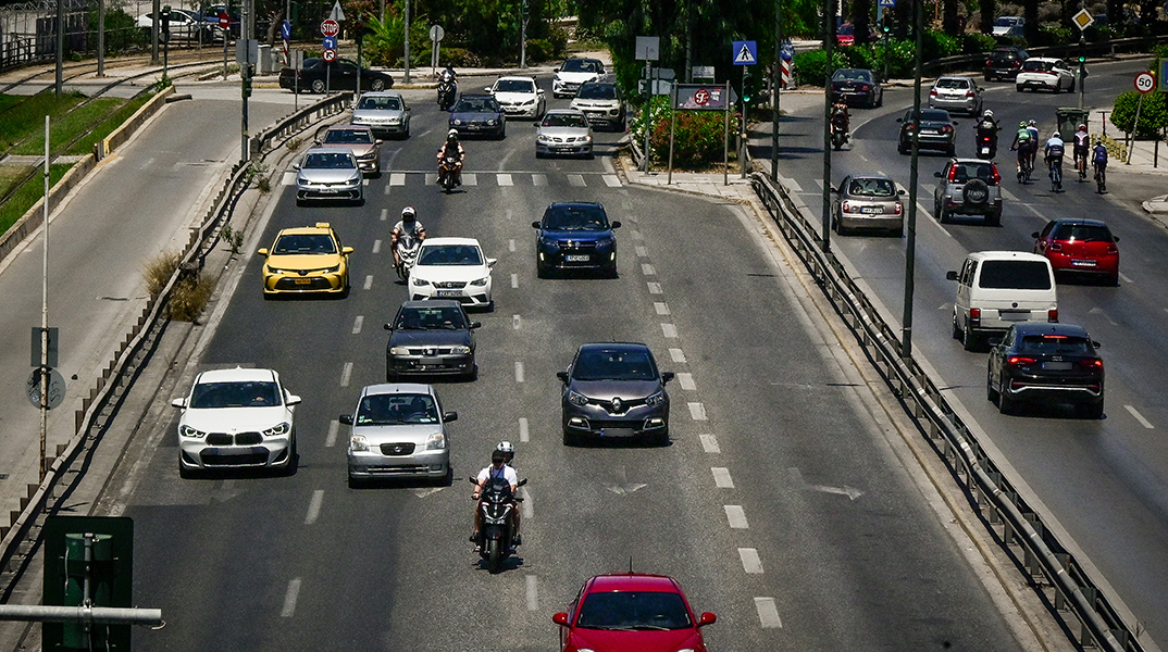 Κίνηση στην Λεωφόρο Ποσειδώνο