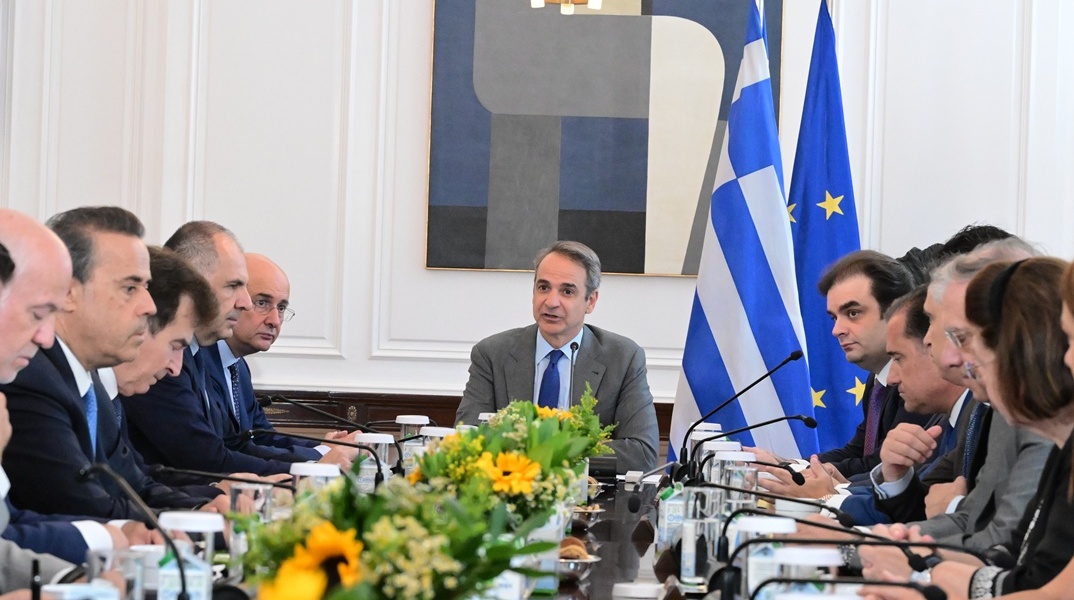 Στιγμιότυπο από συνεδρίαση Υπουργικού Συμβουλίου