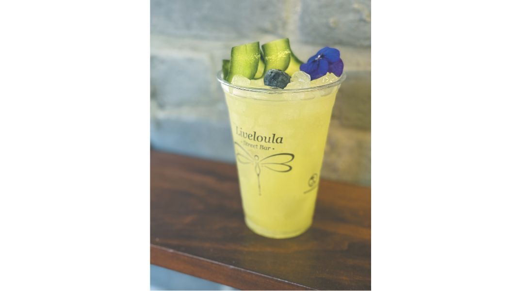 Liveloula street bar
