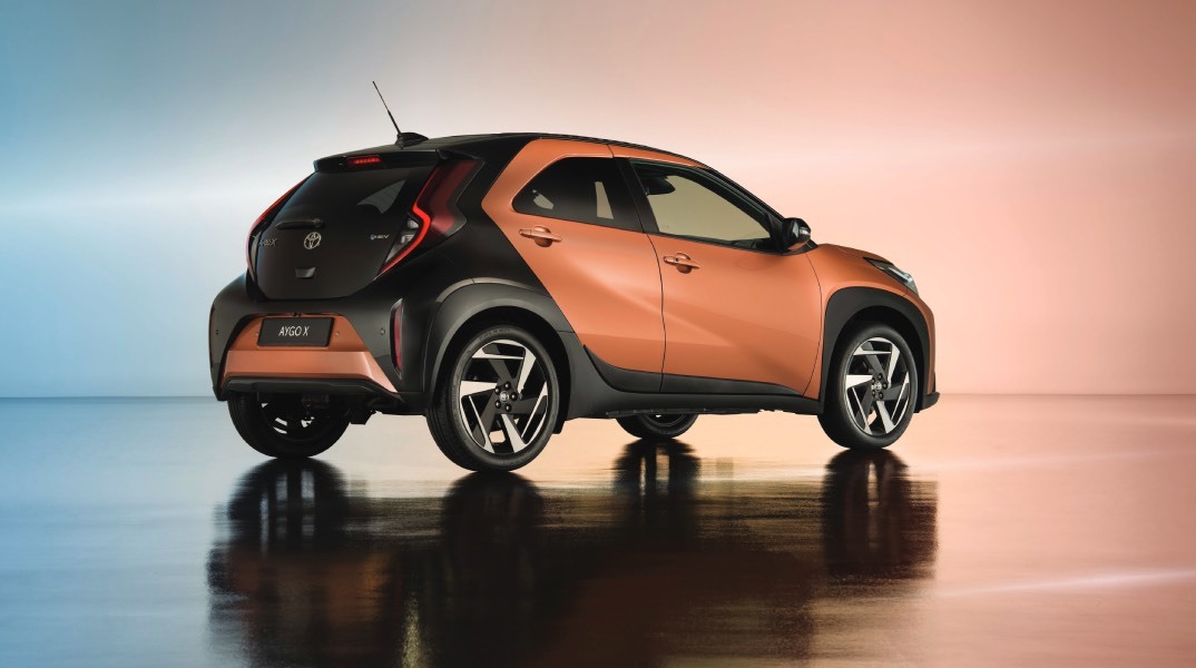 Toyota Aygo Cross Hybrid Electric