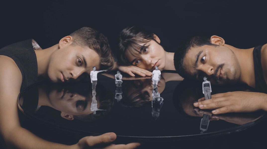 Καιρός να την πουλεύουµε | Θέατρο Art63