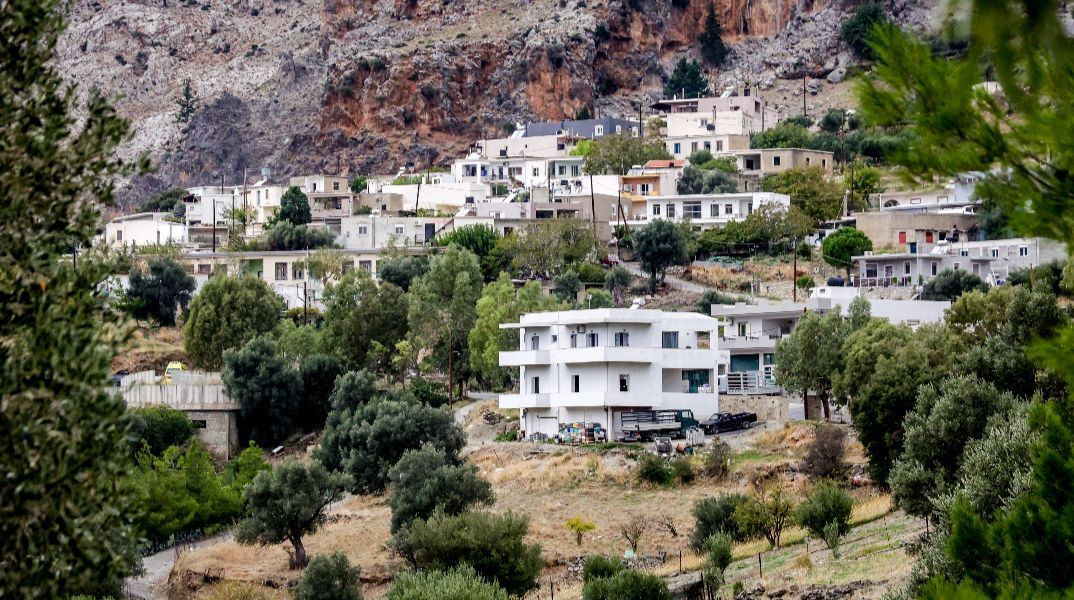 Φονικό στα Βορίζια: Συνελήφθη ο γαμπρός του Φανούρη Καργάκη - Είχε κρυμμένα σε σπηλιά όπλο και σφαίρες