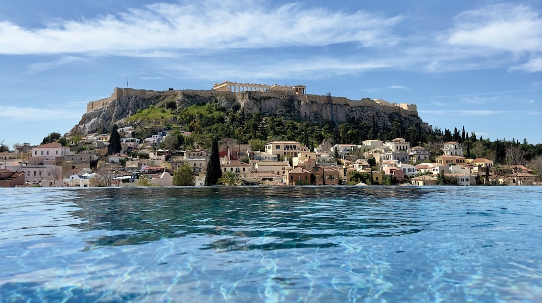 01-the-dolli-rooftop-pool-acropolis-view