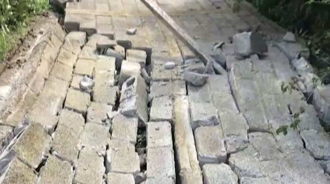 Φλώρινα: Αγωνία για τους κατοίκους στα Βαλτόνερα – Οι καθιζήσεις απειλούν με καταστροφή τα σπίτια