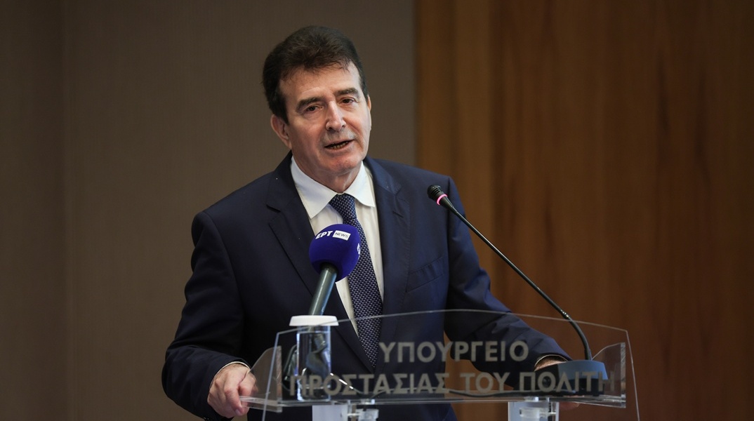 Μιχάλης Χρυσοχοΐδης