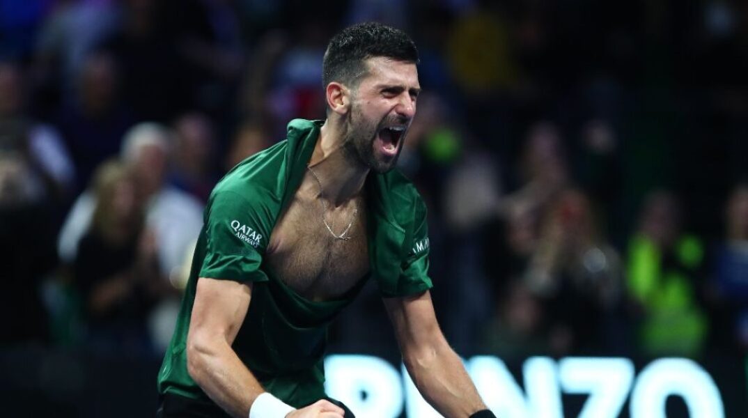 Έσκισε την μπλούζα του μέσα σε παροξυσμό στο Telekom Center Athens ο Τζόκοβιτς