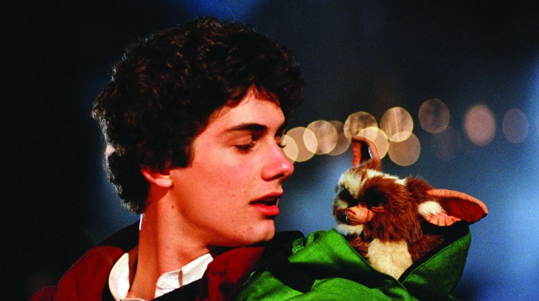 Η Warner Bros. ανακοίνωσε τρίτη ταινία Gremlins με τον Κρις Κολόμπους ως σκηνοθέτη και τον Στίβεν Σπίλμπεργκ ως παραγωγό - Πρεμιέρα το 2027.