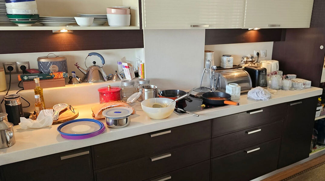 Η ανάρτηση του Δημήτρη Παπαστεργίου για το πλυντήριο πιάτων και η συζήτηση για την ισότητα των δύο φύλων