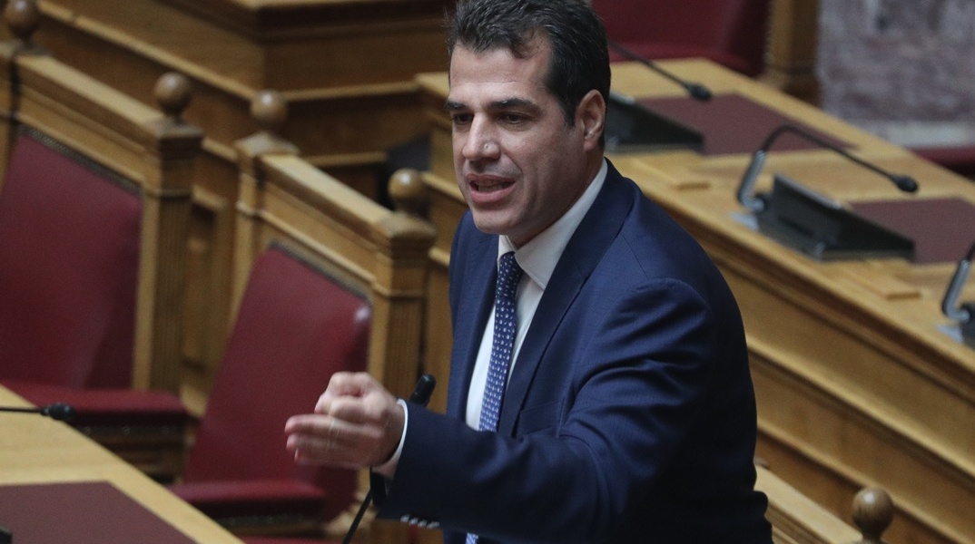 Θάνος Πλεύρης