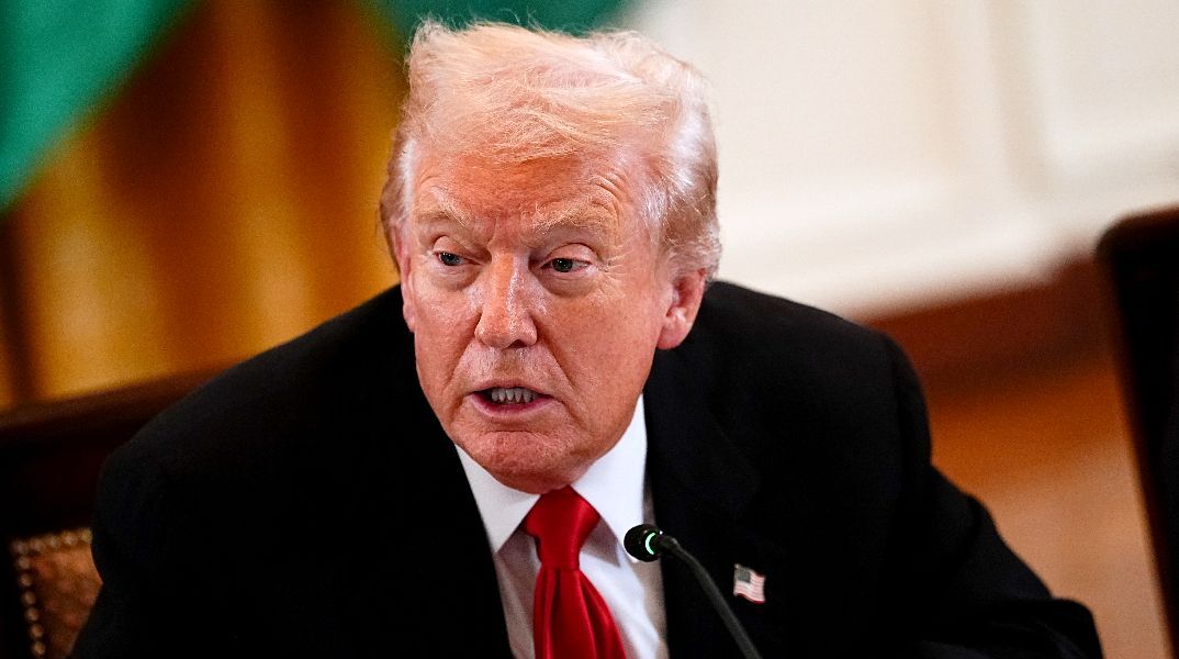 Ο Τραμπ επιτέθηκε φραστικά σε δημοσιογράφο του Bloomberg: Είσαι ο χειρότερος, δεν ξέρω γιατί σε έχουν